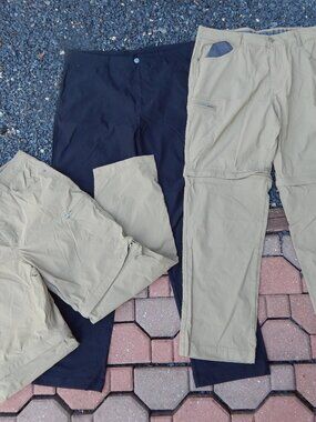 Free Country Hiking Pants Mens Size 38X32 3 Pairs Two Have Zip Off Legs